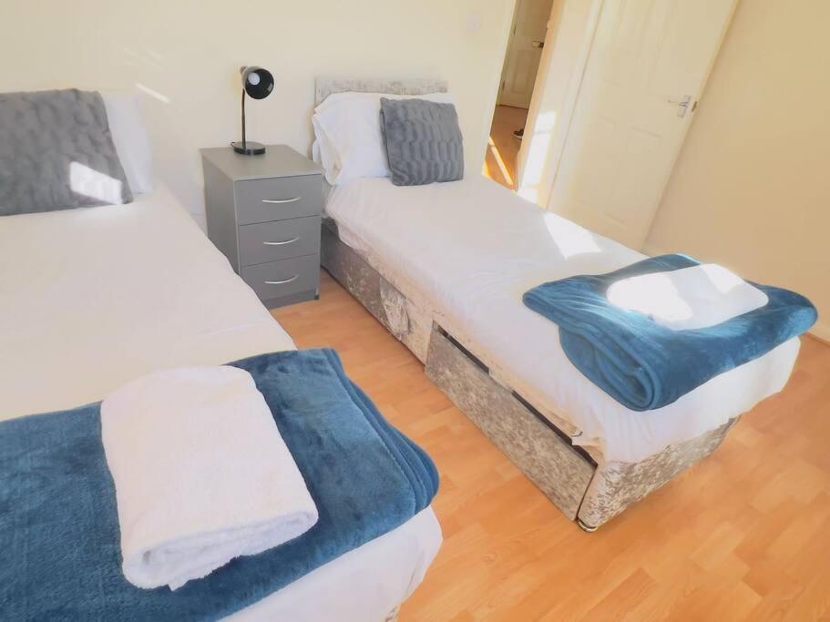 Starview Apartment 101 Colchester Ngoại thất bức ảnh